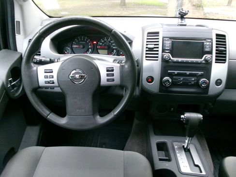 Used 2015 Nissan Xterra S w/ Value Package RWD image 41