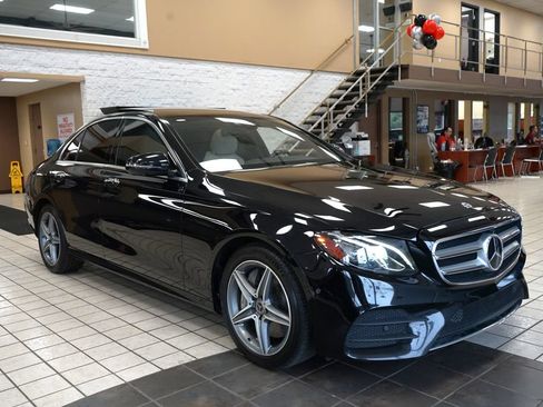 Used 2019 Mercedes-Benz E 300 4MATIC image 19