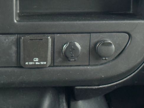 Used 2016 Chevrolet Express 3500 RWD image 20