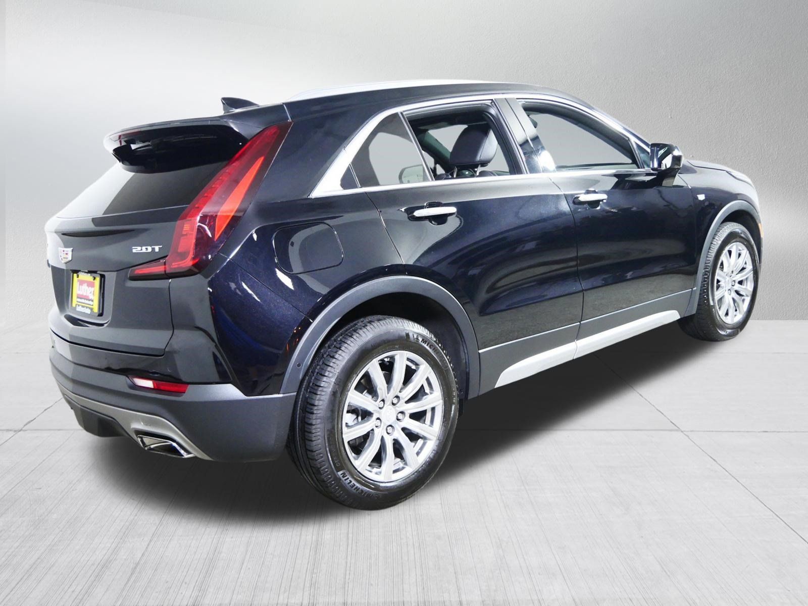 Certified 2019 Cadillac XT4 Premium Luxury w/ Technology Package AWD/4WD image 7