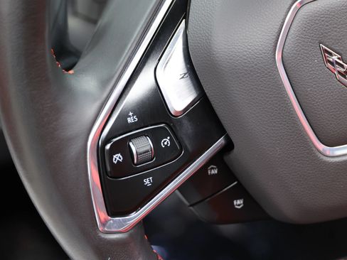 Used 2020 Chevrolet Corvette Stingray Preferred Cpe w/ 2LT Preferred Equipment Group RWD image 31