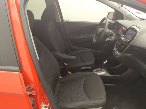 Used 2020 Chevrolet Spark LT FWD image 21