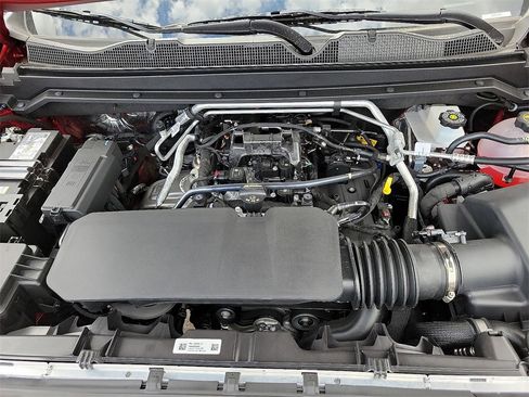 New 2026 GMC Canyon Elevation w/ Convenience Package image 13