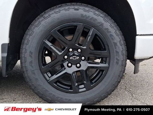 Certified 2023 Chevrolet Silverado 1500 RST AWD/4WD image 10