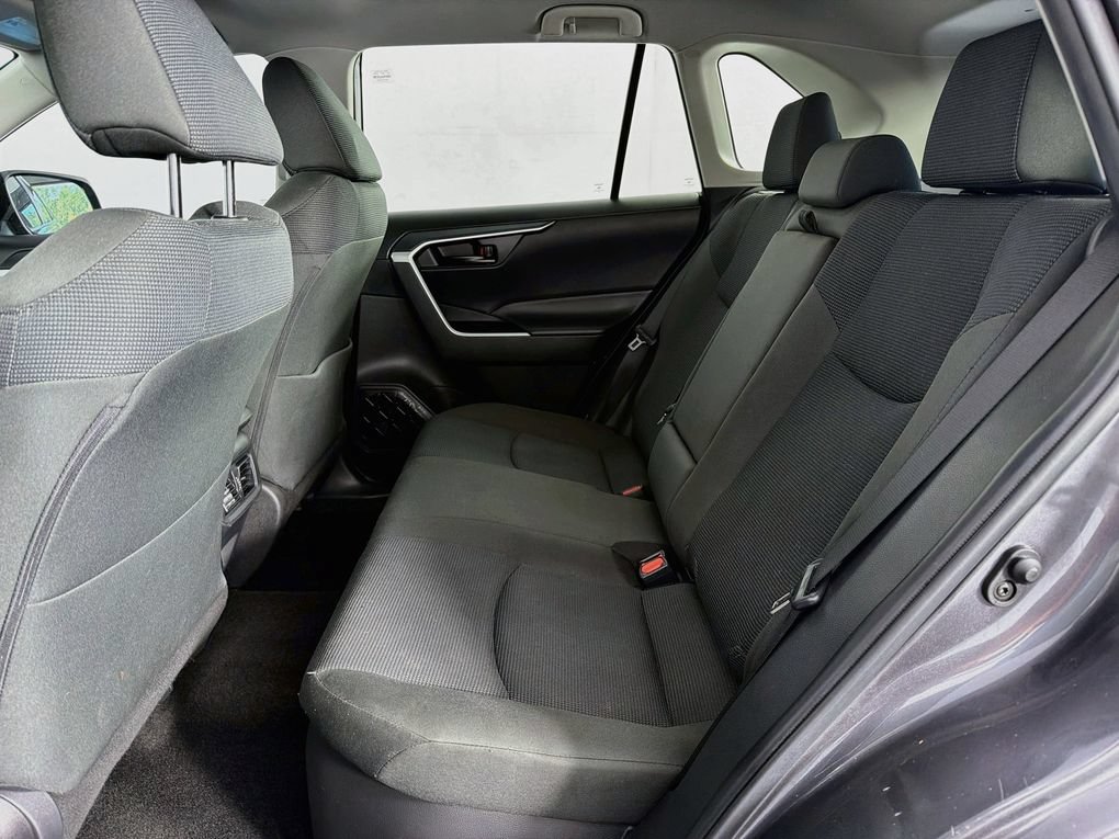 Used 2024 Toyota RAV4 LE AWD/4WD image 36