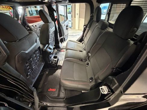 Used 2020 Jeep Gladiator Rubicon AWD/4WD image 55