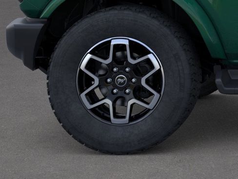 New 2025 Ford Bronco Outer Banks image 24