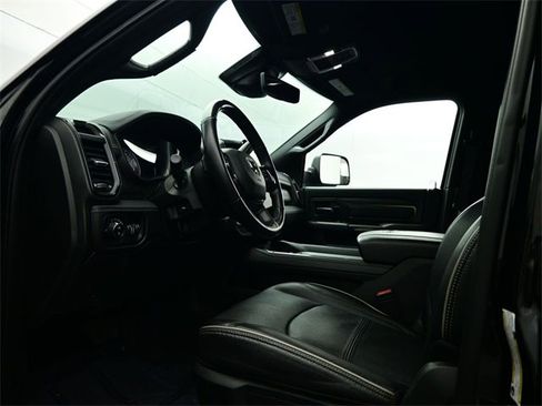 Used 2022 RAM 3500 Limited w/ Max Tow Package image 18