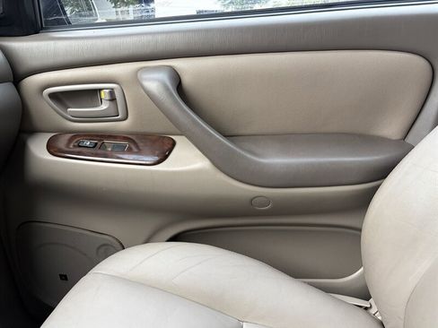 Used 2005 Toyota Tundra Limited RWD image 23