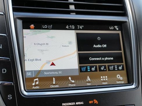 Used 2018 Lincoln MKX Reserve w/ Lincoln MKX Climate Package FWD image 31
