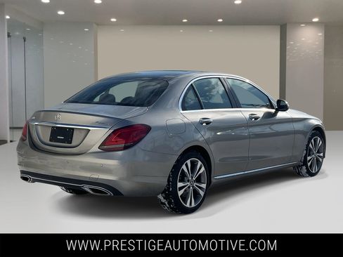 Used 2019 Mercedes-Benz C 300 4MATIC Sedan image 6