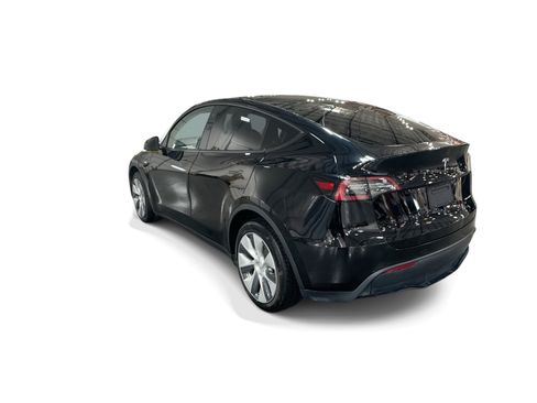 Certified 2022 Tesla Model Y Long Range AWD/4WD image 4