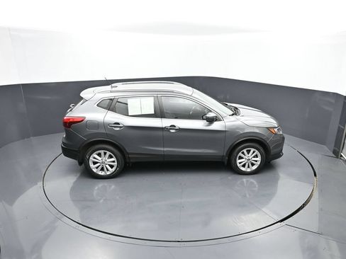 Used 2019 Nissan Rogue Sport SV AWD/4WD image 40