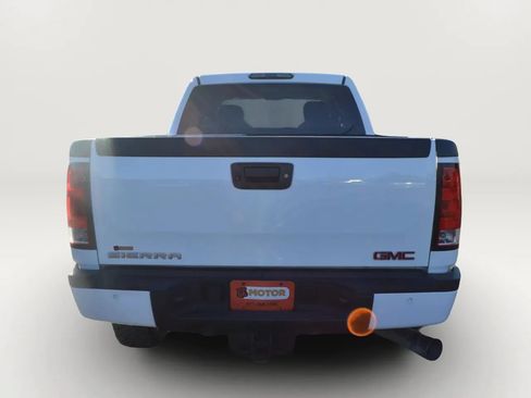 Used 2013 GMC Sierra 2500 Denali AWD/4WD image 8