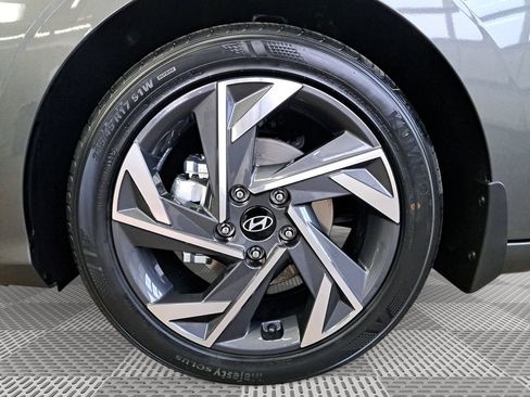 New 2025 Hyundai Elantra Sport image 10