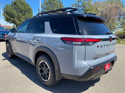 New 2026 Nissan Pathfinder Rock Creek w/ Rock Creek Premium Package AWD/4WD image 3