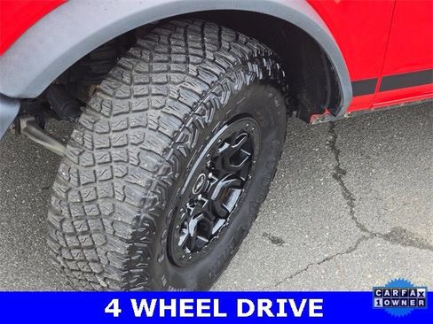 Used 2022 Ford Bronco Wildtrak image 29