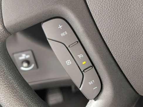 Used 2024 GMC Savana 2500 w/ Driver Convenience Package RWD image 14