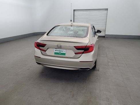 Used 2018 Honda Accord LX image 6