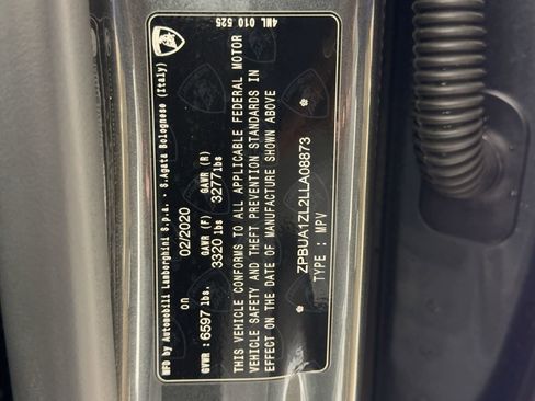 Used 2020 Lamborghini Urus image 20