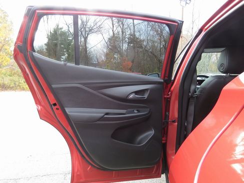 Used 2024 Buick Envista Preferred image 19