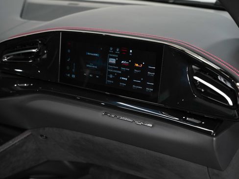 Used 2026 Ferrari Purosangue AWD/4WD image 33