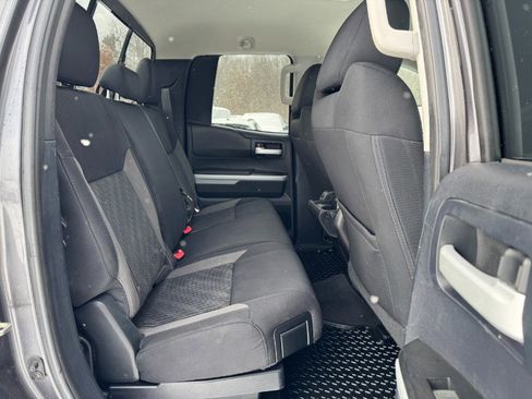 Used 2016 Toyota Tundra SR5 image 17
