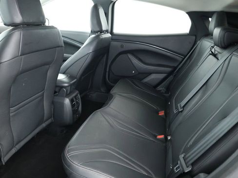 Used 2021 Ford Mustang Mach-E Premium image 19