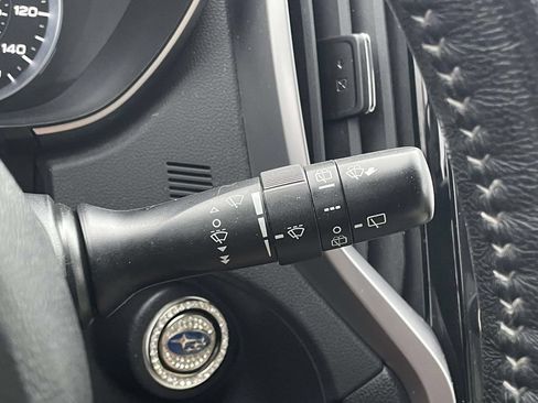 Used 2021 Subaru Ascent Limited w/ Technology Package AWD/4WD image 15