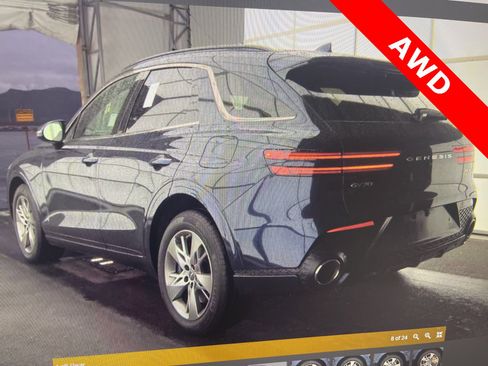 Certified 2025 Genesis GV70 3.5T Sport image 7