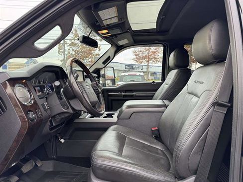 Used 2016 Ford F350 Platinum image 13