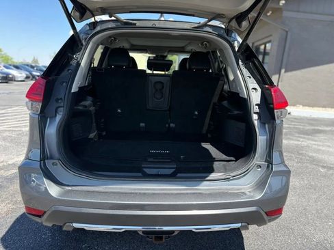 Used 2017 Nissan Rogue SL w/ SL Premium Package AWD/4WD image 9