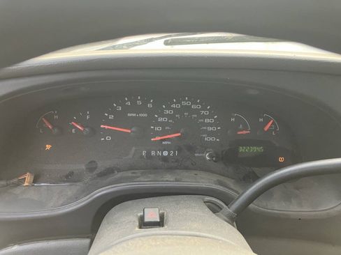 Used 2008 Ford E-150 and Econoline 150 RWD image 4