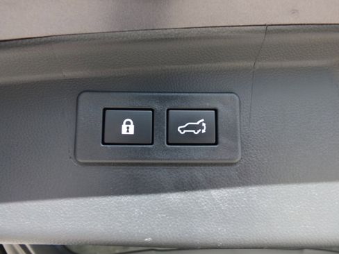 Used 2023 Subaru Outback Onyx Edition image 17