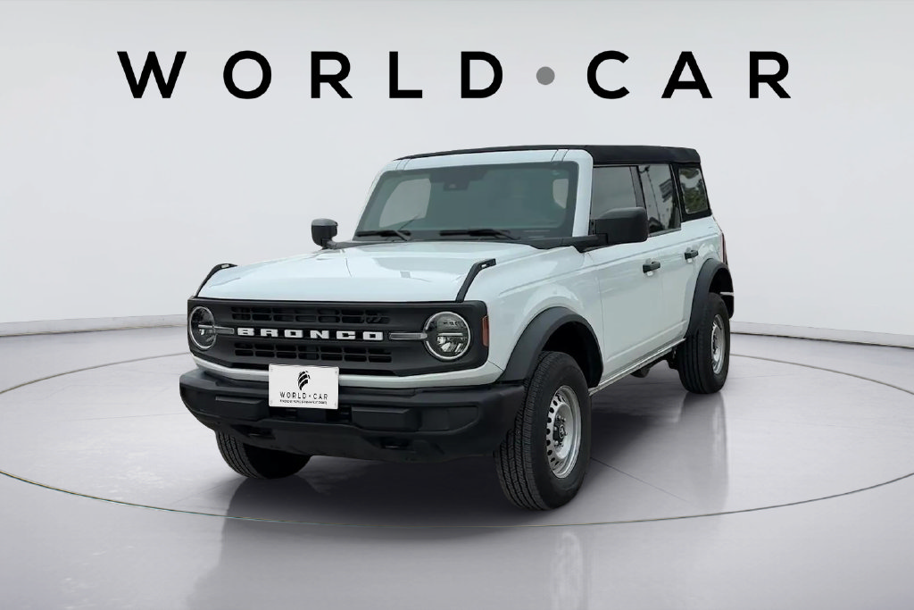 Used 2025 Ford Bronco 4-Door AWD/4WD image 7