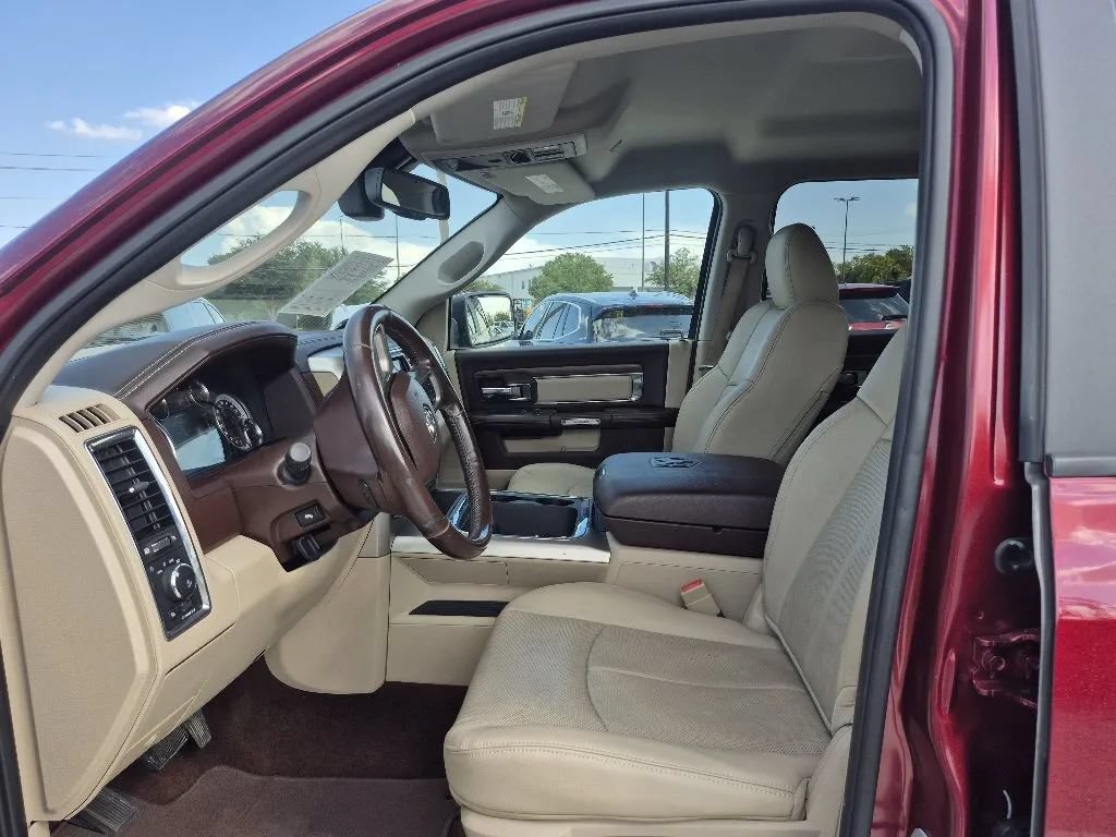 Used 2018 RAM 1500 Laramie w/ Convenience Group RWD image 19