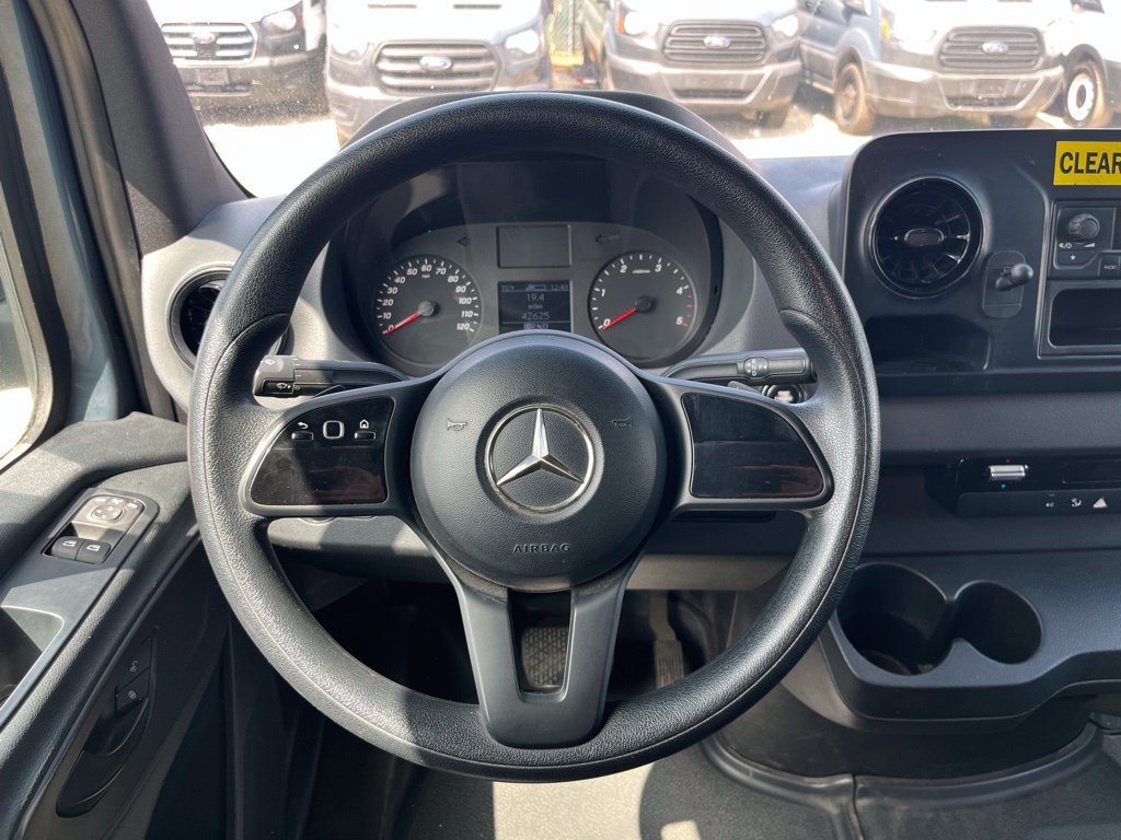 Used 2019 Mercedes-Benz Sprinter 144 image 19