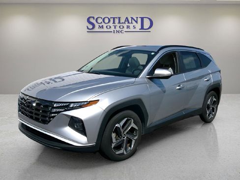 Used 2022 Hyundai Tucson SEL w/ Convenience + Premium Package FWD image 2