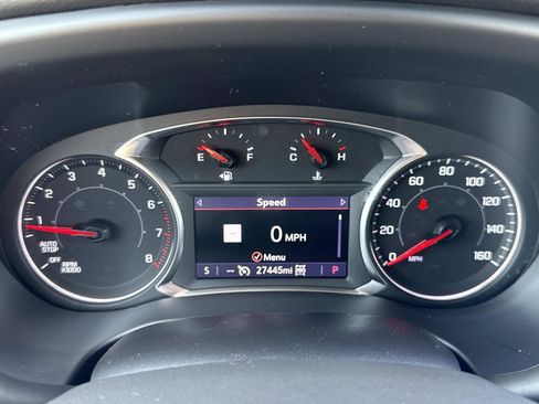 Used 2022 GMC Acadia SLE w/ Driver Convenience Package image 11