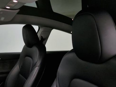 Used 2023 Tesla Model Y Performance AWD/4WD image 47