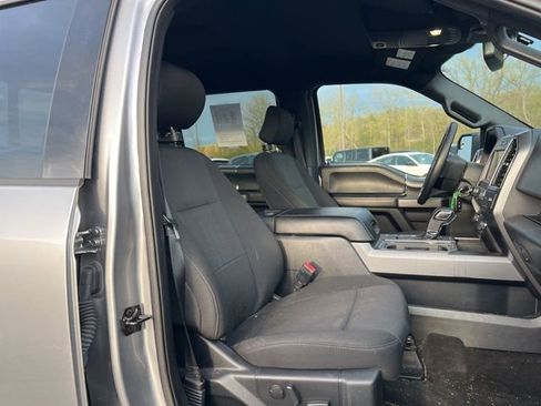 Used 2020 Ford F150 XLT w/ Equipment Group 302A Luxury AWD/4WD image 15