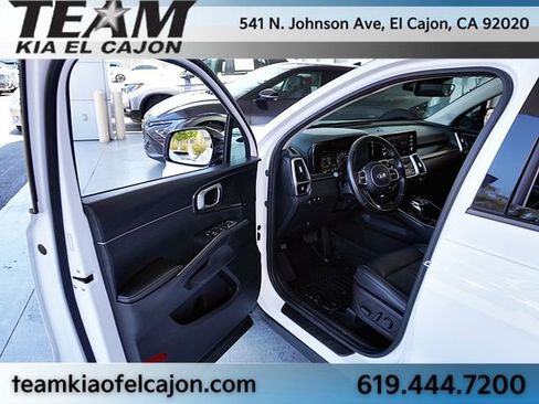 Certified 2021 Kia Sorento S FWD image 37