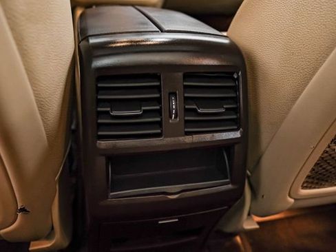 Used 2018 Mercedes-Benz GLS 450 4MATIC w/ Premium Package image 37