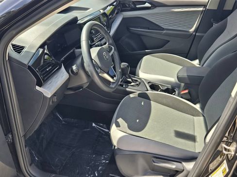 Certified 2023 Volkswagen Taos S FWD image 10
