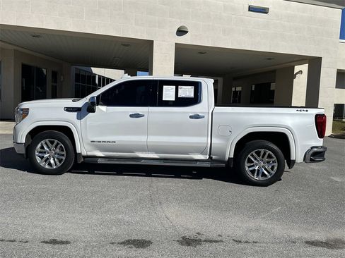 Used 2019 GMC Sierra 1500 SLT w/ SLT Premium Plus Package image 3
