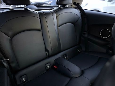 Used 2015 MINI Cooper S image 15