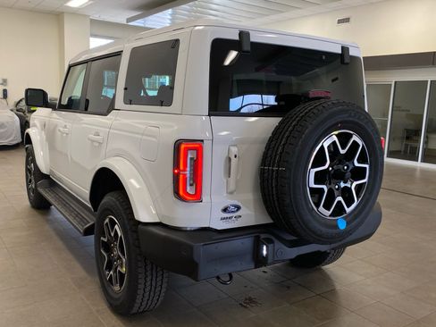 New 2025 Ford Bronco Outer Banks image 5