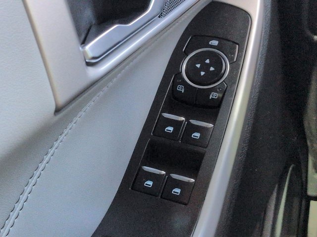 Certified 2024 Ford Explorer XLT w/ Equipment Group 202A RWD image 24
