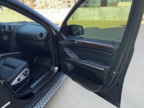 Used 2012 Mercedes-Benz GL 450 4MATIC image 22