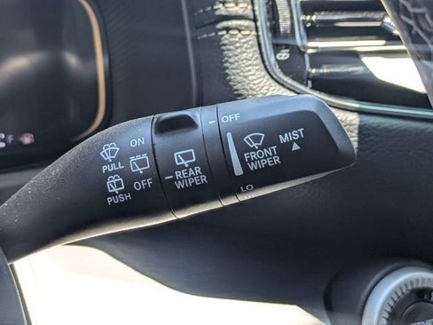 Used 2025 Jeep Wagoneer 4WD w/ Convenience Group I image 27